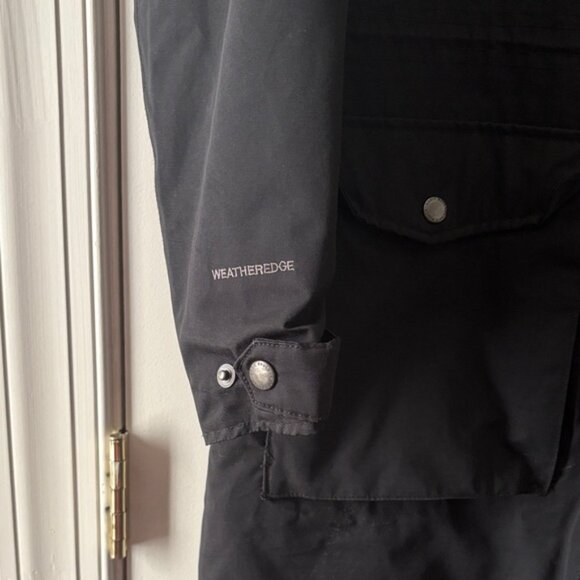 Eddie Bauer Black Parka with Faux Fur Hood - EUC - WeatherEdge - Picture 4 of 9